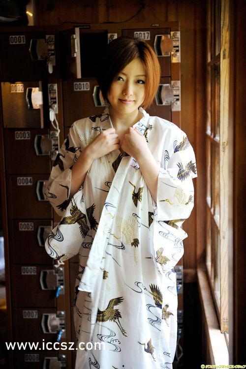 国产乱子伦午夜精品视频,揭秘激情四溢的私密世界