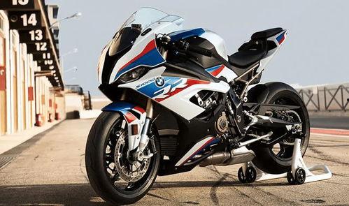 国产宝马双r飙车视频,速度与激情的视觉盛宴 第1张 国产宝马双r飙车视频,速度与激情的视觉盛宴 第1张