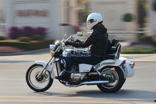 国产大菲鹰边三轮视频